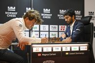 În sfârșit! Legendarul Magnus Carlsen s-a duelat, în premieră, cu Gukesh Dommaraju, campionul mondial » Apoi, a postat un mesaj ofensiv din serialul The Wire