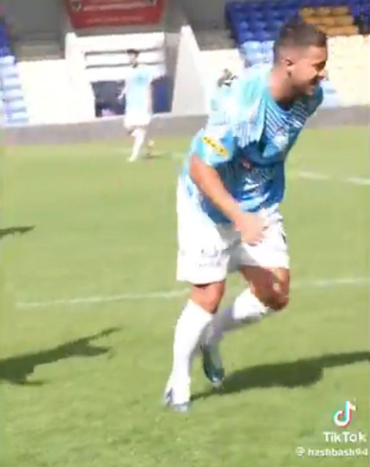 Greu de recunoscut » Retras de nici doi ani, fostul fotbalist de 120 de milioane de euro abia se mișcă: „Sunt hedonist. Grătare, vin roșu, toate cele”