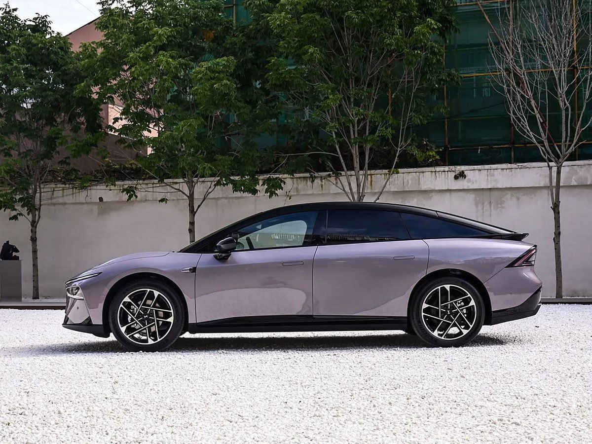 Mașina „extraterestră” care va fi lansată de chinezi » Pare din filmele SF: inteligența artificială va fi integrată în noul model