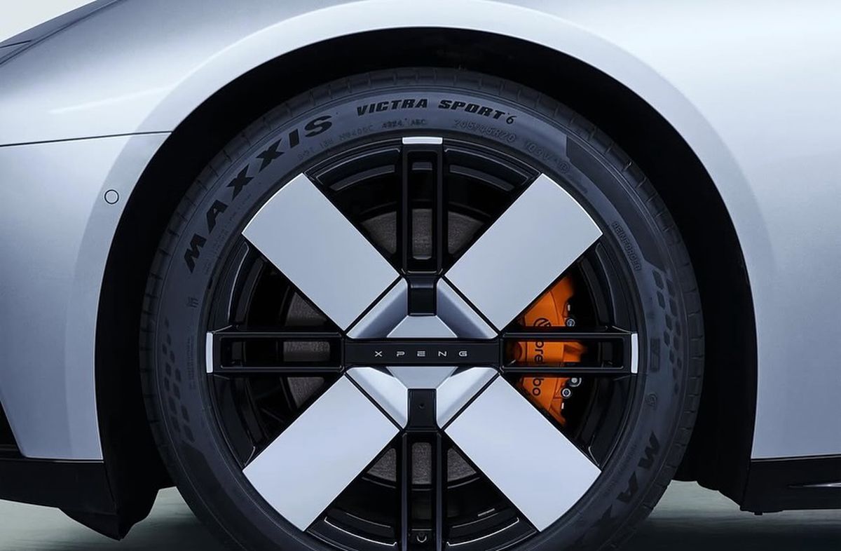 Noul model Xpeng P7 lansat de chinezi