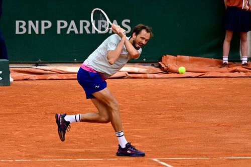 Daniil Medvedev a fost eliminat în primul tur la Roland Garros de către britanicul Cameron Norrie. Foto: Imago Images