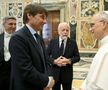 Antonio Conte, antrenorul lui Napoli, a fost binecuvântat pe Papa Leon al XIV-lea / Foto: Imago