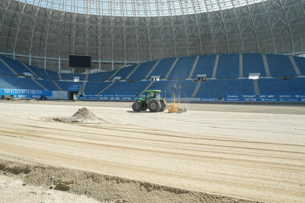 Unde e acum gazonul pe care Craiova a luat titlul: „Moment important”