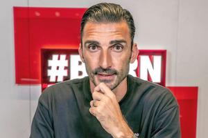 Intră la negocieri pentru numirea lui Charalambous pe banca tehnică