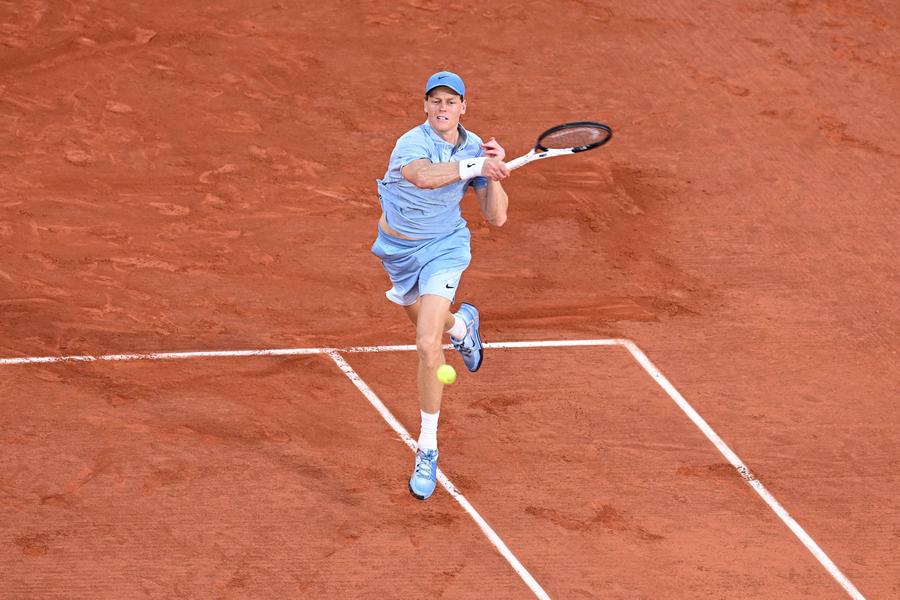 Șoc pentru Jannik Sinner » Program dificil în turul al doilea de la Roland Garros