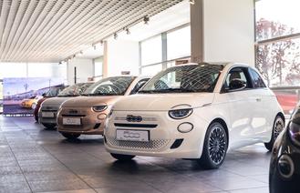 Noul Fiat 500 Hybrid a ajuns în România
