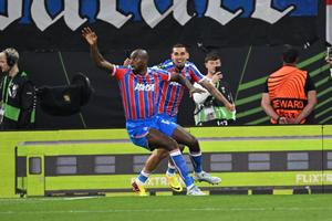 Crystal Palace - Rayo Vallecano, finala Conference League » Deschidere de scor în debutul reprizei secunde