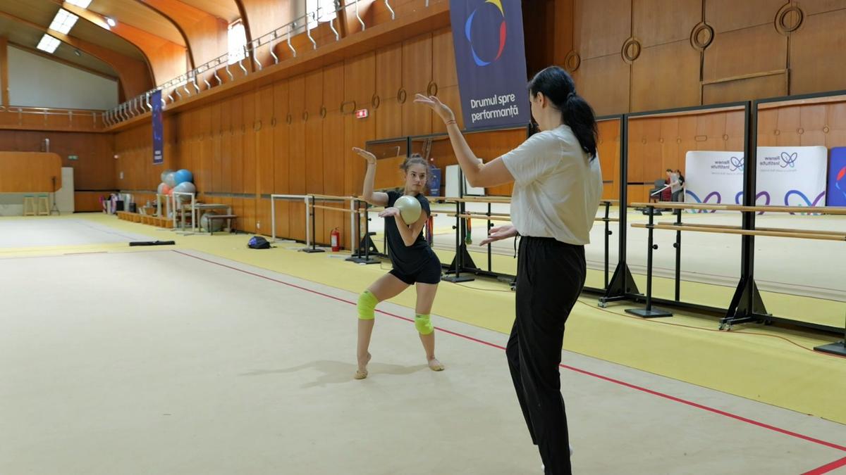 Amalia Lică, vicecampioană mondială la gimnastică ritmică, prima invitată la GSP U21