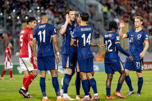 Lotul Olandei pentru Campionatul Mondial » Titularul adus de Liverpool pentru 40 de milioane nu a fost convocat