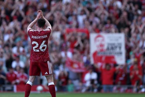 Andy Robertson a semnat cu Tottenham // FOTO Getty Images