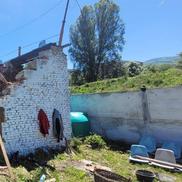 Minerul Lupeni și-a demolat tribuna, înaintea meciului pentru promovare // FOTO: Facebook