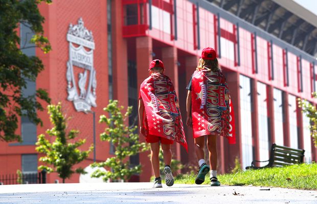 Saga de 30 de ani, între Liverpool și pasiunea pentru jurnalism. Costin Ștucan publică un editorial-emoționant, despre oameni și momente care i-au marcat cariera, când suferea pentru Liverpool