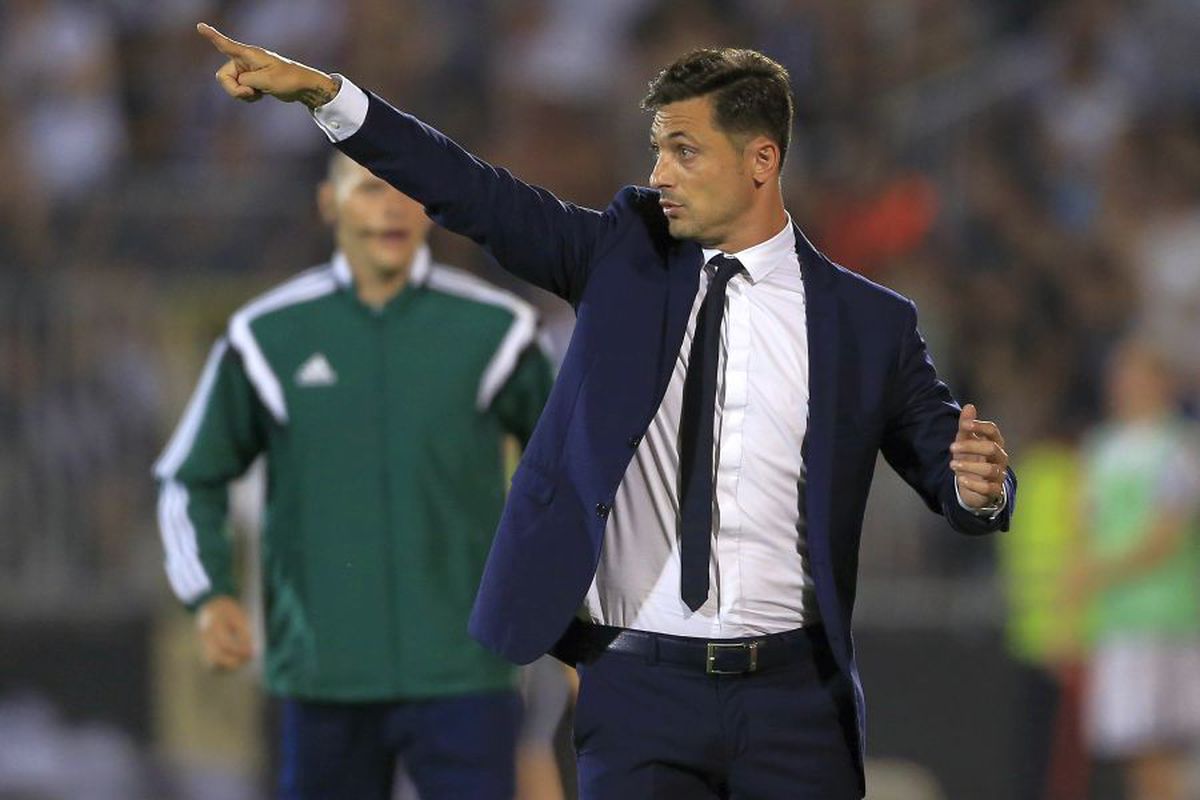 Mirel Rădoi a găsit soluția perfectă pentru FCSB: „El e antrenorul care poate să redreseze echipa”