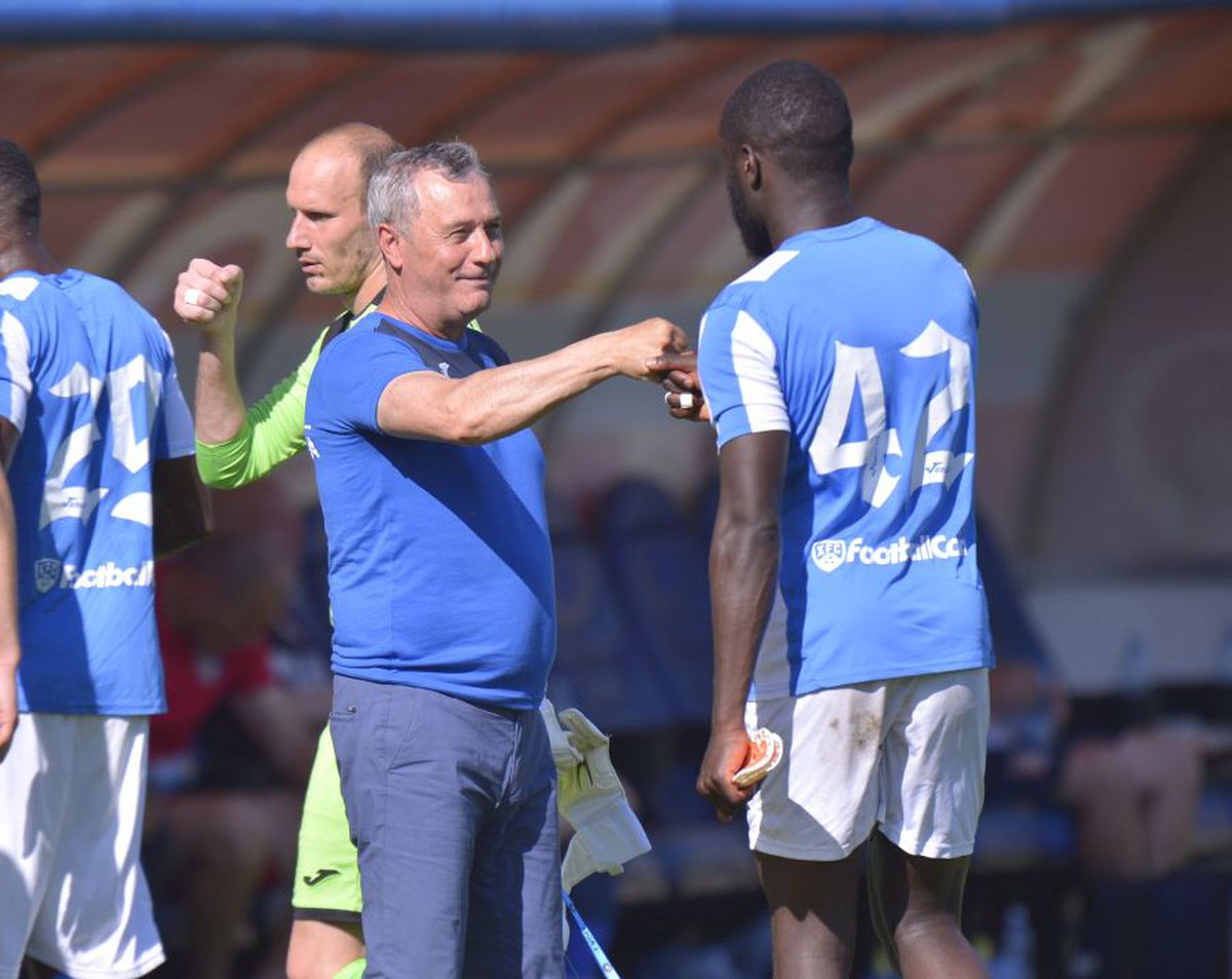 Situația de la Dinamo, criticată de Rednic: „Cu mine nu ajungeam să împrumutăm bani. Pe cel care dă interviuri acum eu l-am scos din lot”