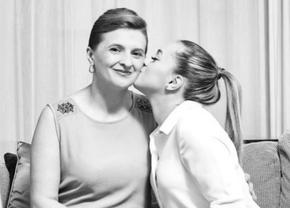 Tragedie în familia Larisei Iordache » Mama gimnastei a murit după o îndelungată suferință: „Vei rămâne cel mai puternic om din lume”