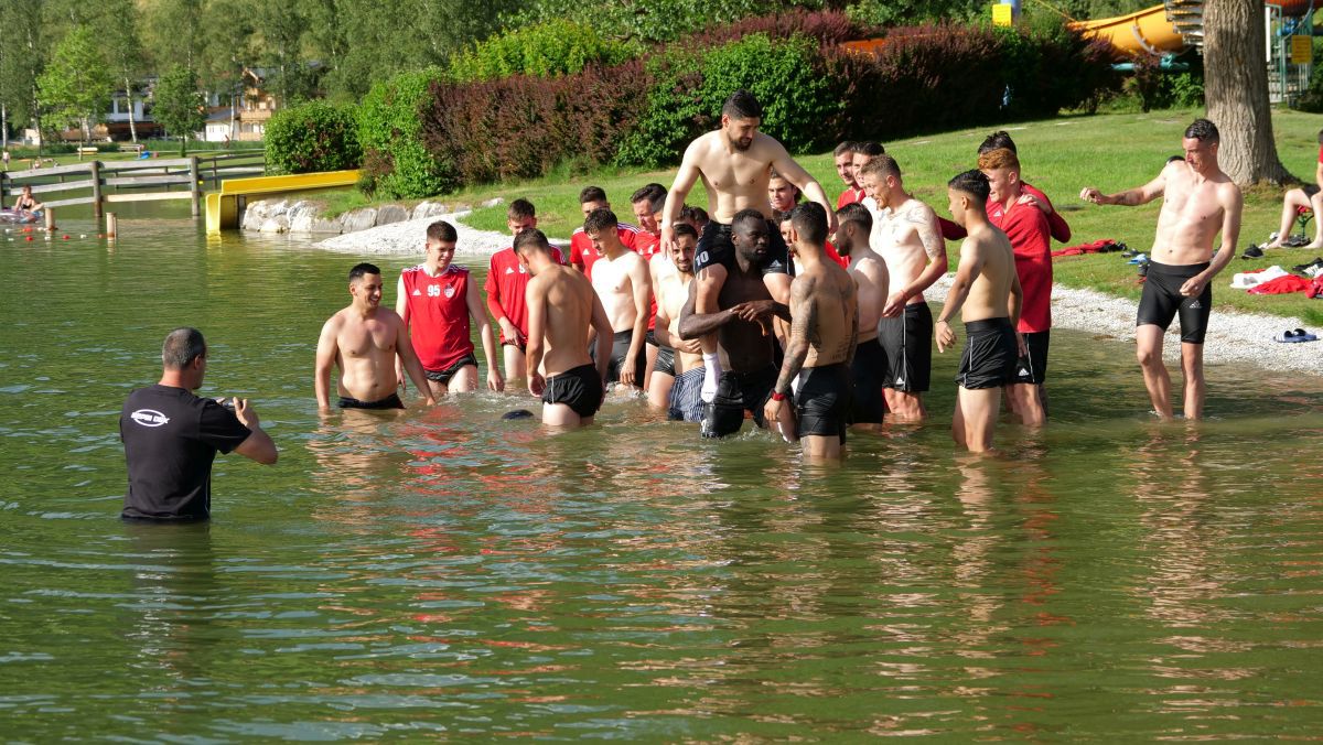 FOTO Sepsi, antrenamentul de seara și baie în lac 27.06.2021