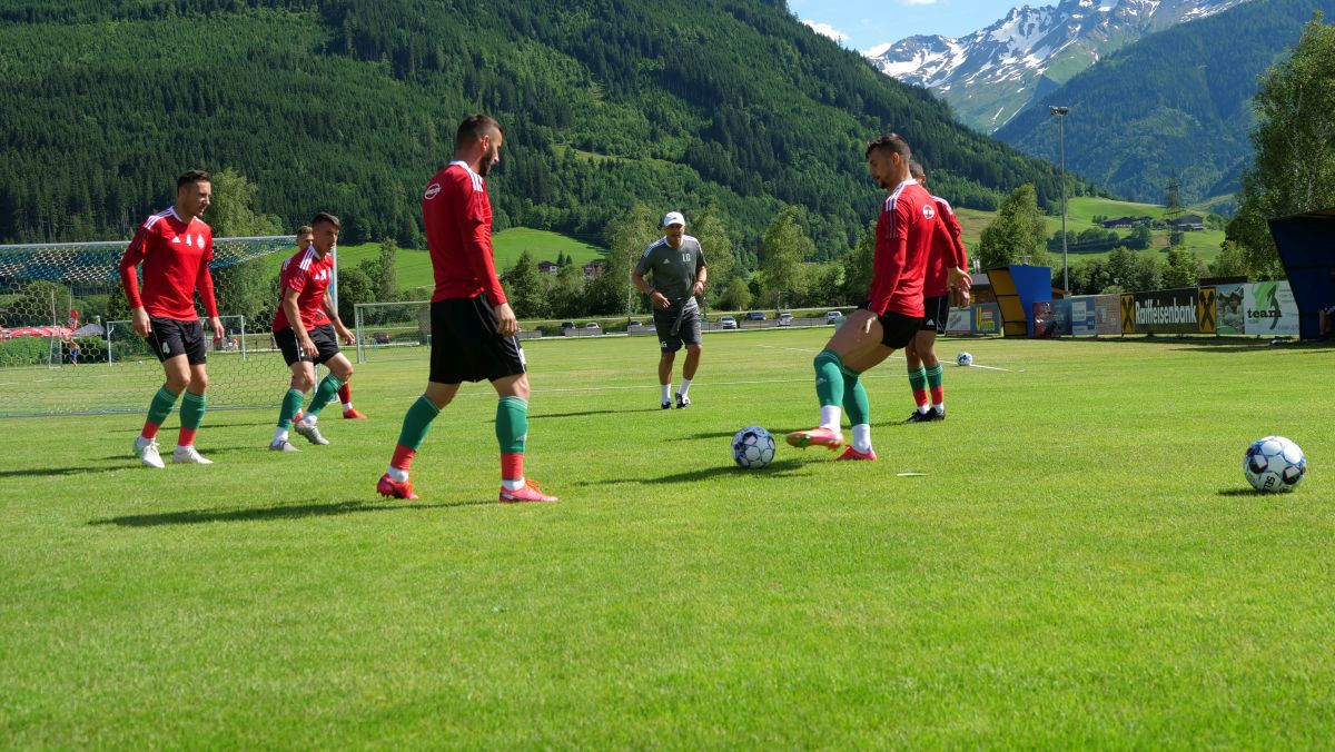 FOTO Sepsi, antrenamentul de seara și baie în lac 27.06.2021