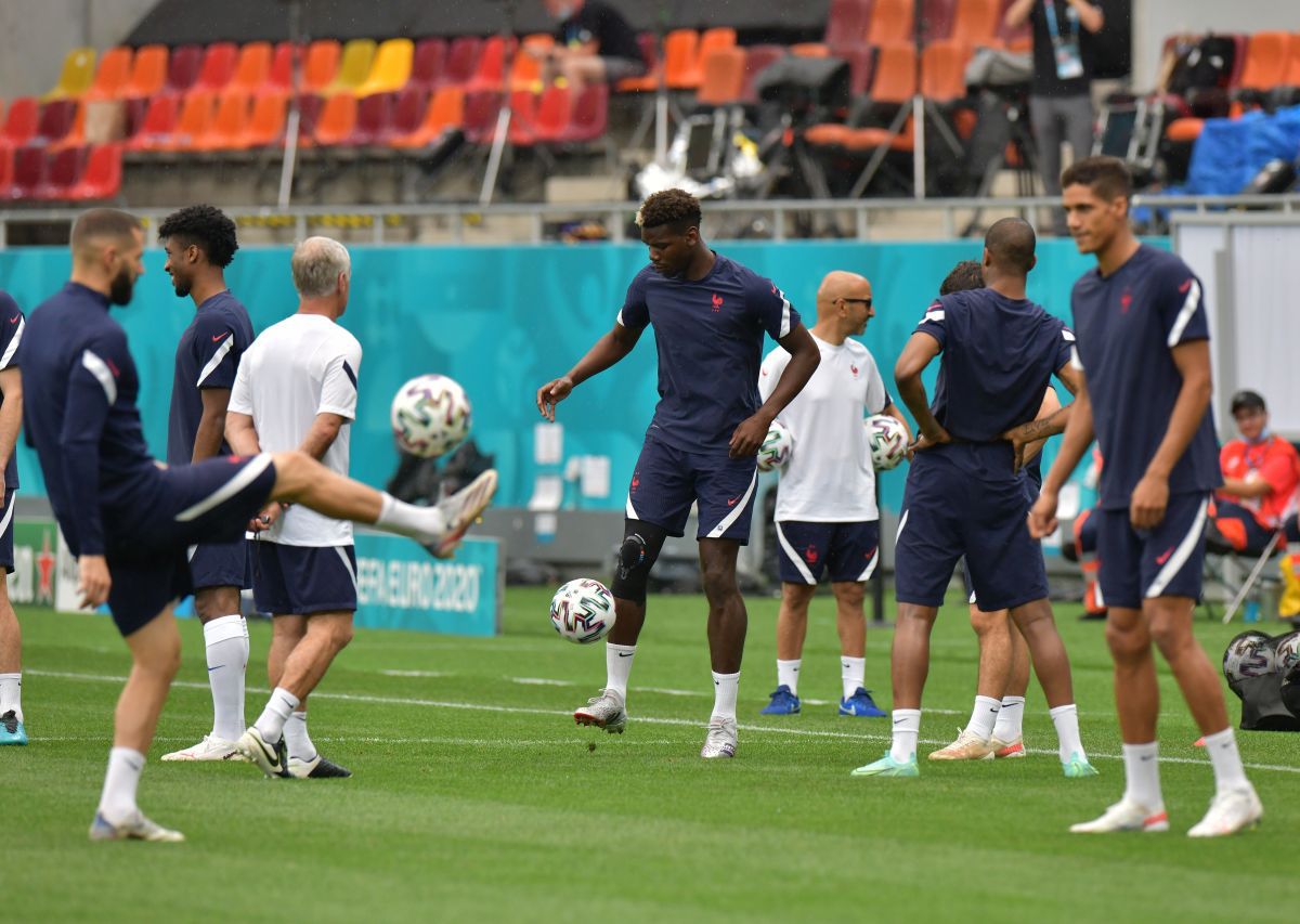 Antrenamentul Franței de pe Arena Națională, întârziat 5 minute » Detaliile observate de reporterul GSP