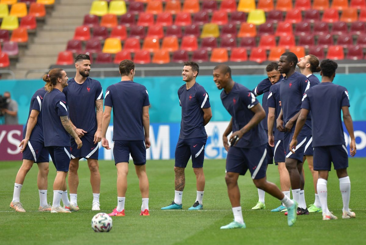 Nici de două echipe! Câți francezi și elvețieni au rămas în „națională” de când întâlneau România la Euro 2016