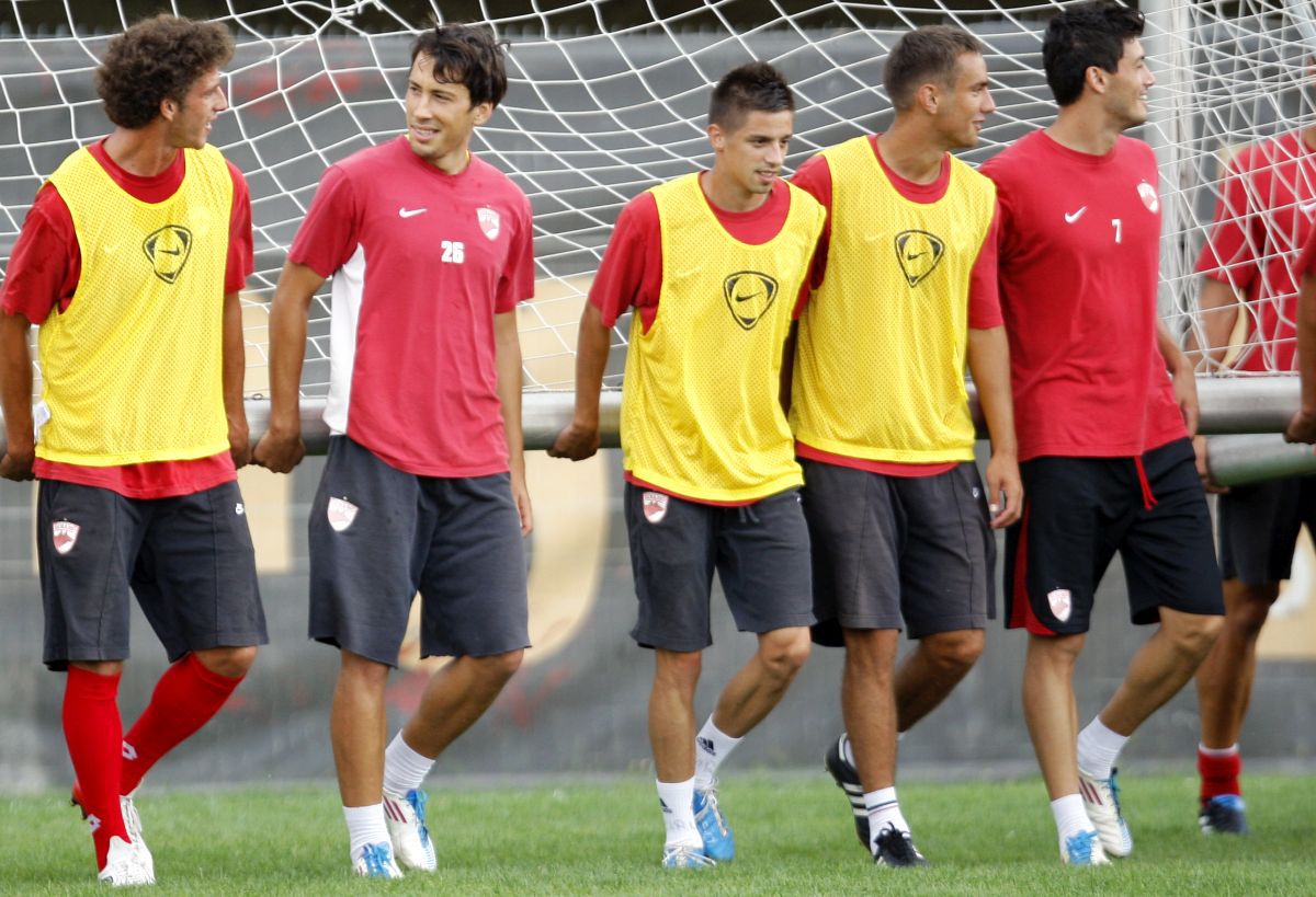 Fosta speranță a „câinilor” a ajuns să lucreze într-o multinațională din Germania: „Aici chiar nu-ți faci griji pentru ziua de mâine” » Amintiri inedite de la Dinamo: „Ce a făcut Zuluf m-a zăpăcit, pur și simplu”