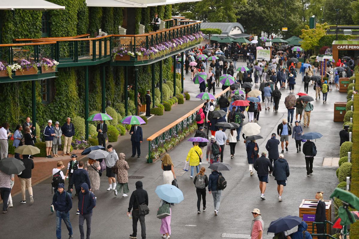 Sorana Cîrstea e în turul II la Wimbledon! Victorie la limită, în două seturi decise la tie-break