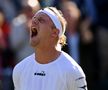 Polonezul Hubert Hurkacz (25 de ani, 10 ATP) a fost eliminat de spaniolul Alejandro Davidovich Fokina (23 de ani, 37 ATP) în primul tur al turneului de la Wimbledon. Prima zi a oferit și prima mare surpriză la Wimbledon.