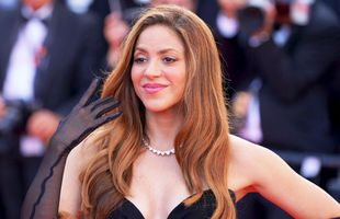 Shakira, gest nervos la adresa jurnaliștilor » Ce a făcut cântăreața când s-a văzut urmărită de paparazzi