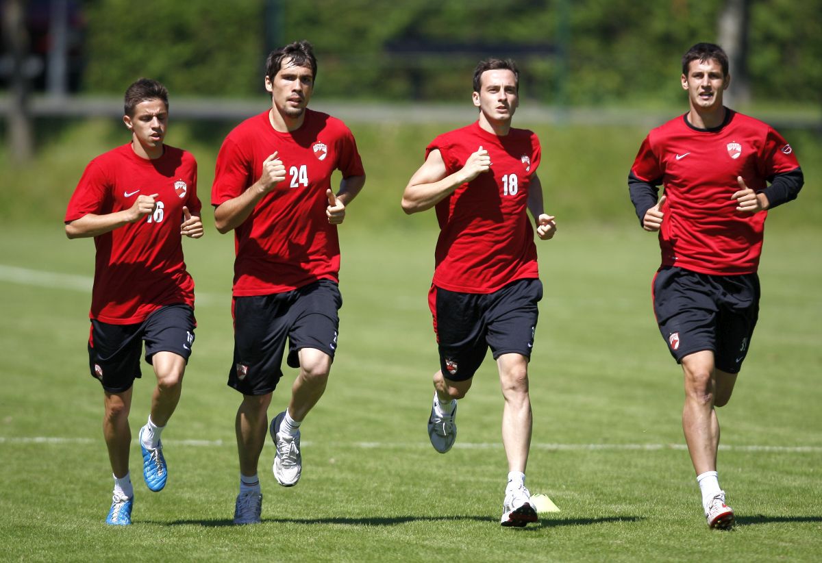 Fosta speranță a „câinilor” a ajuns să lucreze într-o multinațională din Germania: „Aici chiar nu-ți faci griji pentru ziua de mâine” » Amintiri inedite de la Dinamo: „Ce a făcut Zuluf m-a zăpăcit, pur și simplu”