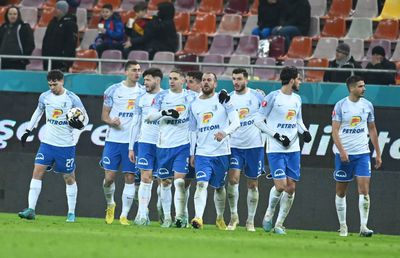 Becali o betonează pe FCSB, după ce a pierdut lupta cu FRF » Ofertă pentru fotbalistul lui Hagi + promite doi titulari U21