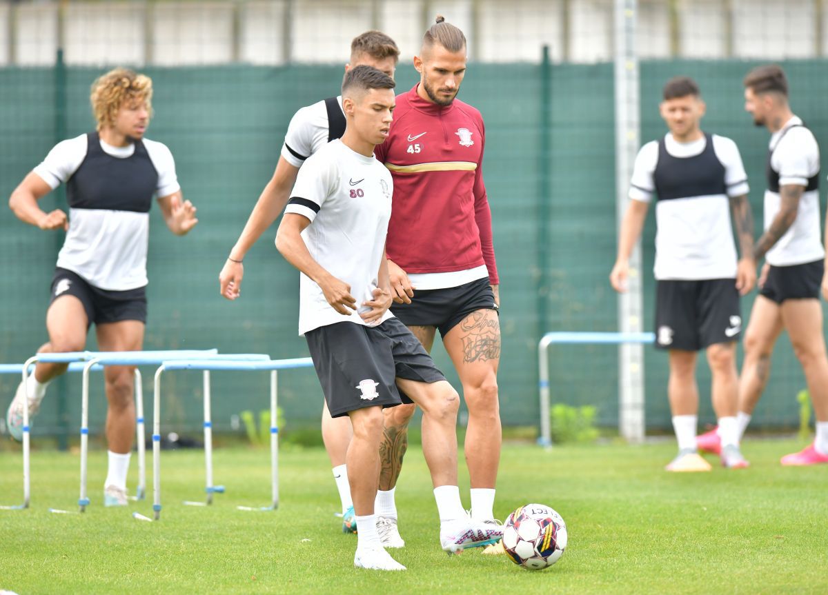 „Plăcere, 10 minute”, restul e chin » Vocea care face liniște în cantonamentul Rapidului: „Doar eu vorbesc!”