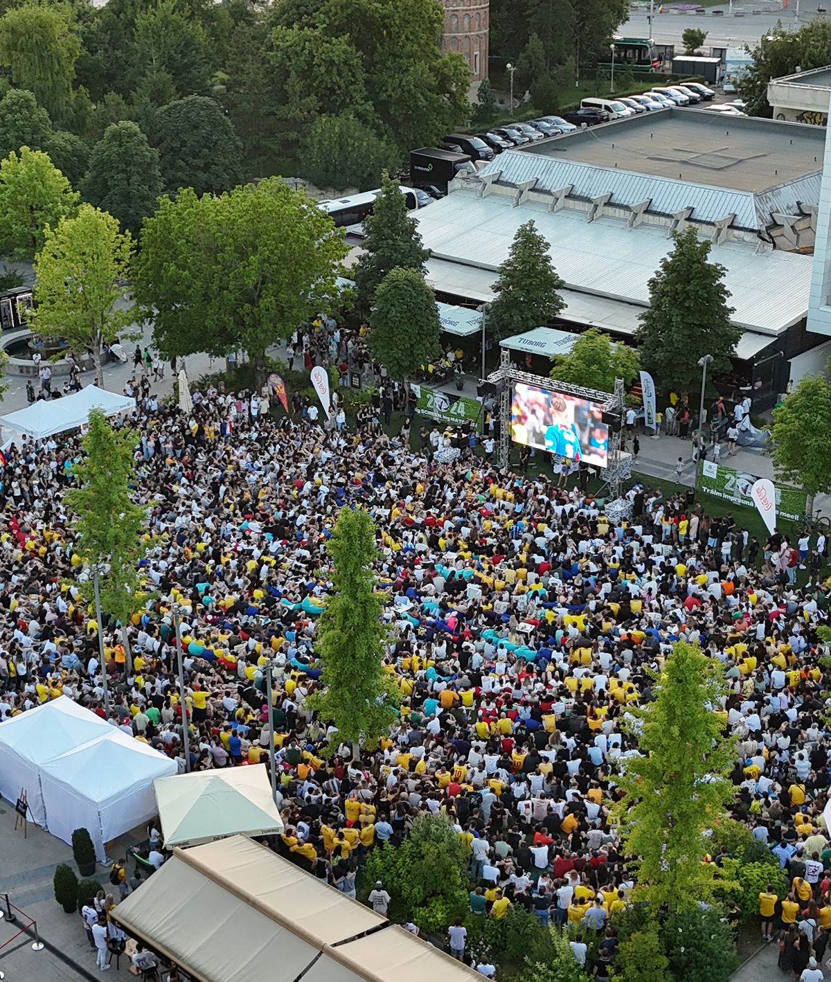 Bucurie în toată țara, după calificarea României în optimile EURO 2024