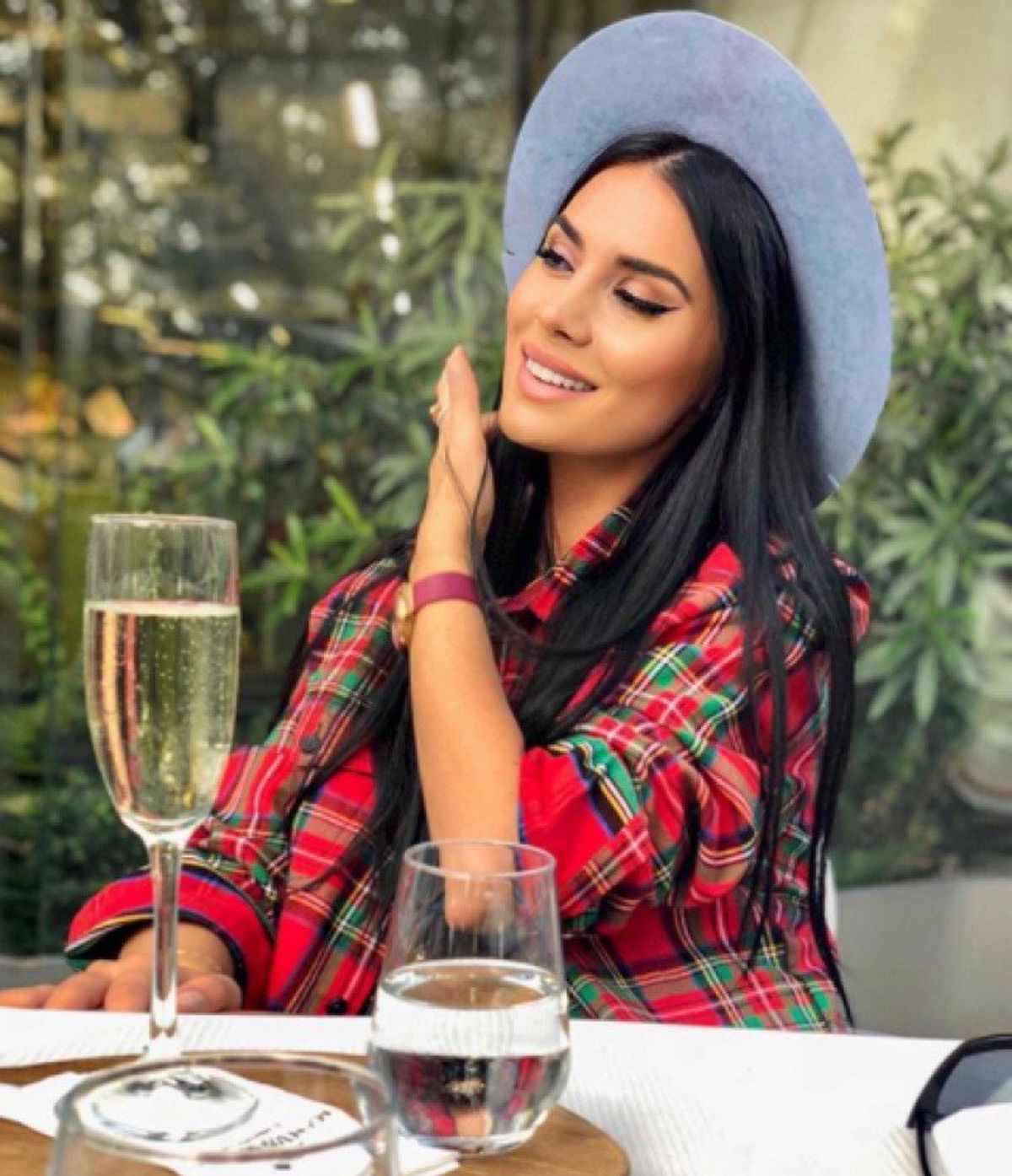 GALERIE FOTO Iubita cu dimensiuni perfecte a lui Alexandru Maxim, fotografii fără inhibiții pe Instagram