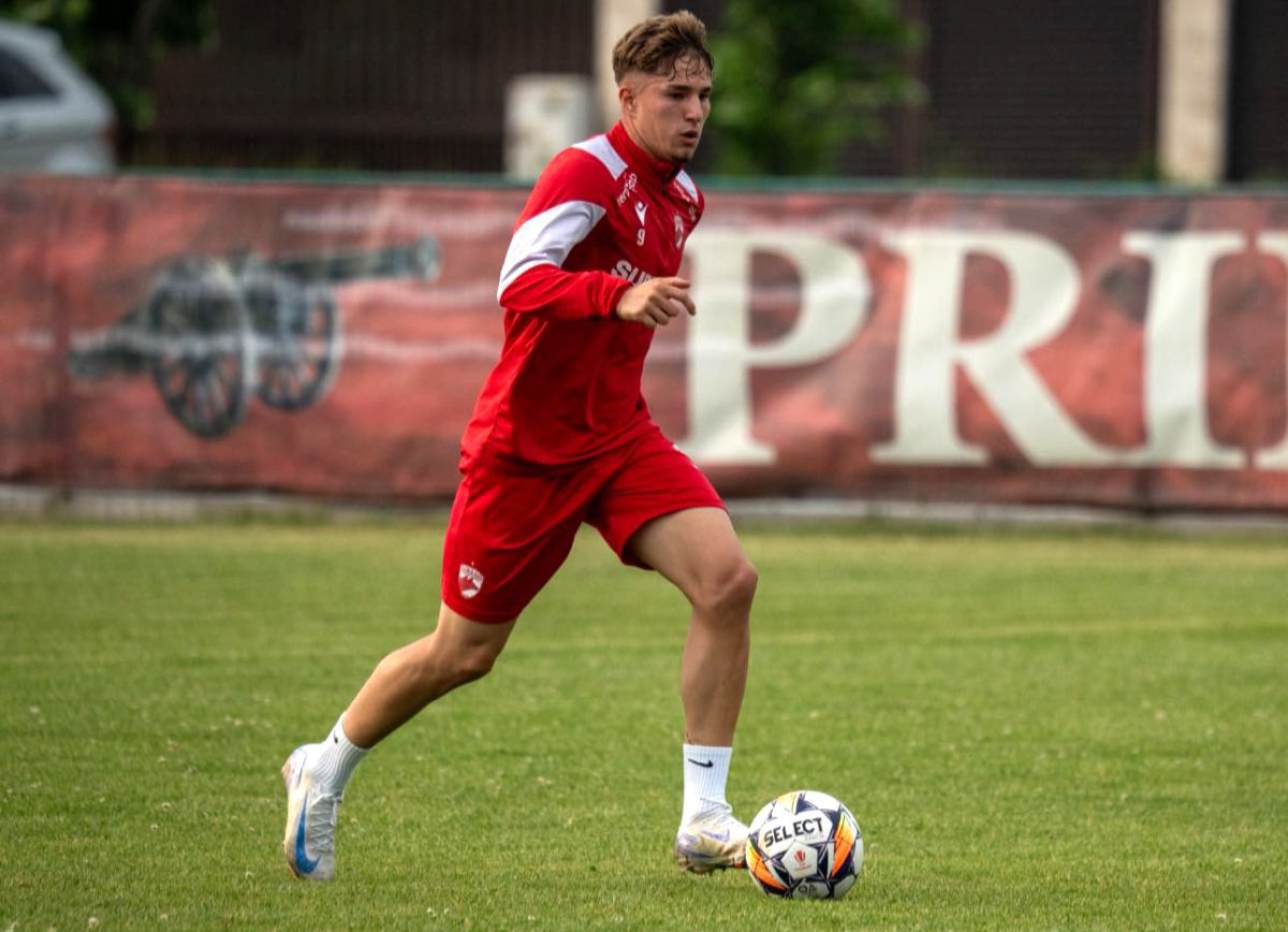 Surpriza „câinilor” din Polonia » Trage tare pentru a-l convinge pe Kopic că merită să rămână la Dinamo