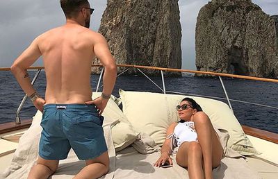 „A contat enorm, mai mult decât părinții” » Cum l-a ajutat soția să se transfere