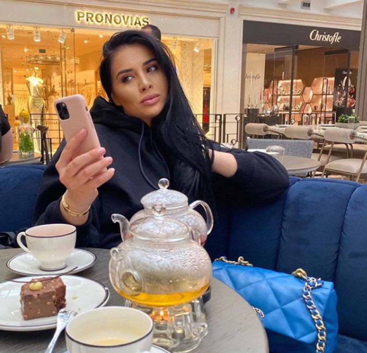 Dezvăluirile unui tabloid: Ciprian Marica e spaima prietenilor! Ar fi încercat să-i fure iubita unui coleg de la națională