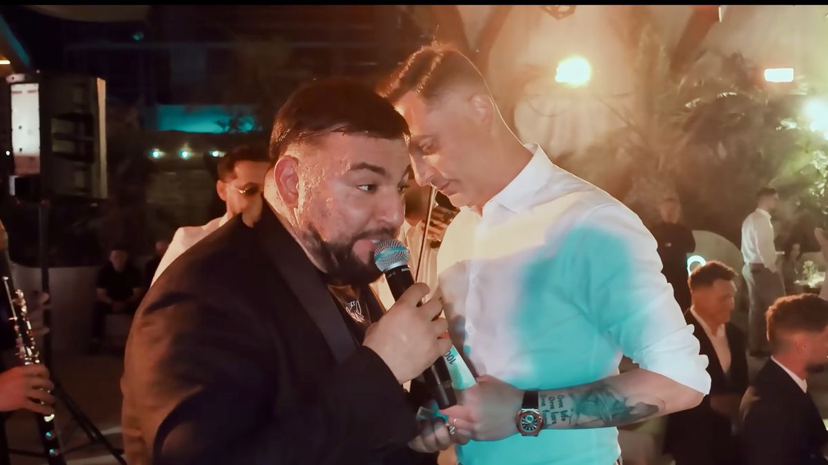 Imagini nepublicate de la nunta lui Coman: „Nașul e Mirel Rădoi!” » Au aruncat mii de euro la lăutari: „Viviana e viața mea”