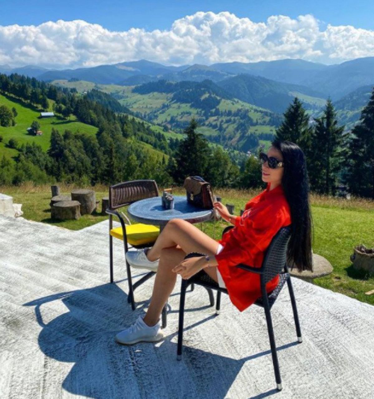 Dezvăluirile unui tabloid: Ciprian Marica e spaima prietenilor! Ar fi încercat să-i fure iubita unui coleg de la națională