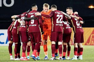 Dan Petrescu își poate pierde un titular de la CFR Cluj » Acesta se poate transfera în Germania + I se caută deja înlocuitor