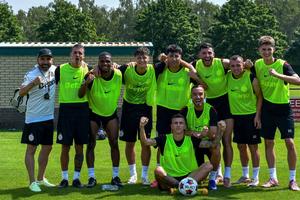 „Yamal” și „surpriza care zbârnâie” în cantonamentul FCSB-ului » Informațiile primite de Gigi Becali de la Mihai Stoica
