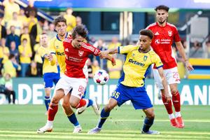 Transfer-surpriză: Alexi Pitu a semnat în Superliga și va juca în alb-roșu!