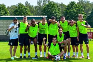 „Yamal” și „surpriza care zbârnâie” în cantonamentul FCSB-ului » Informațiile primite de Gigi Becali de la Mihai Stoica
