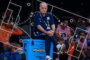 Marcelo Bielsa: mit sau dezastru? » De ce Uruguay a pierdut cu Spania mai mult decât o calificare