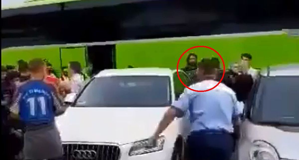 VIDEO+FOTO Dan Alexa, bătaie parte în parte cu fanii celor de la UTA