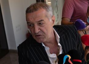 Becali face schimbări importante la FCSB: 20 de milioane pe Tănase și Moruțan!