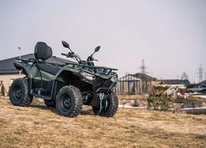 Atuuri la pilotarea lui CFMOTO X4 CForce 450S Tractor
