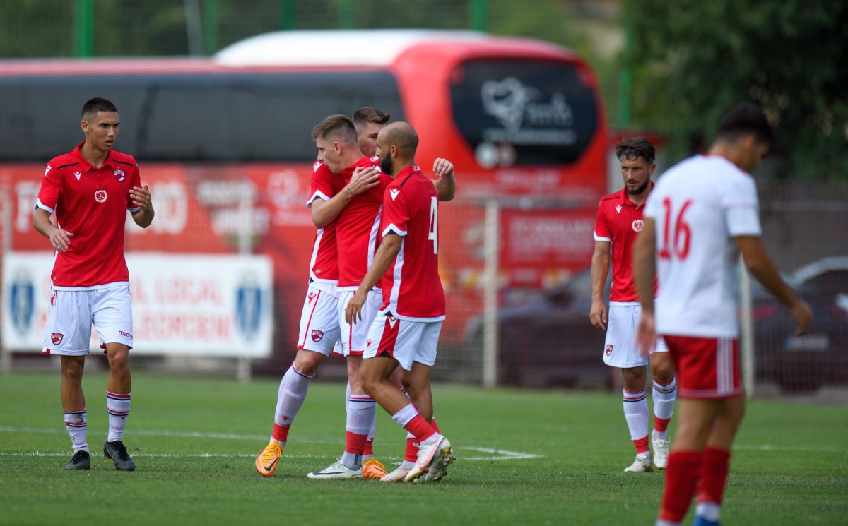 SC Popești Leordeni - Dinamo 0-1 » „Câinii” câștigă și al doilea amical cu Burcă pe bancă
