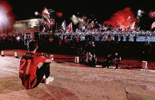 Imagini spectaculoase din Italia » Peste 10.000 de fani la prezentarea lui Dybala