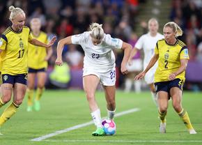 Anglia, aproape de cea mai mare performanță! » E în finala Euro după un supergol, cu călcâiul!