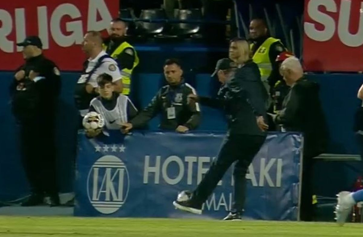 Gică Hagi, criză de nervi în timpul meciului cu Urartu » Scenele incredibile n-au fost ignorate de arbitru