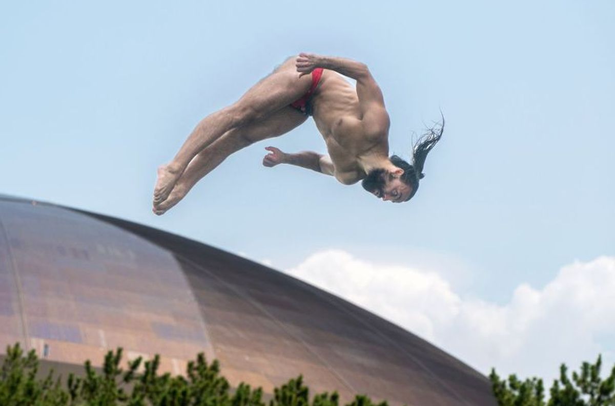 Povestea lui Cătălin Preda, vicecampion mondial la sărituri de la mare înălțime: „Ieșeam din apă, căutam să fug din bazin, să scap”